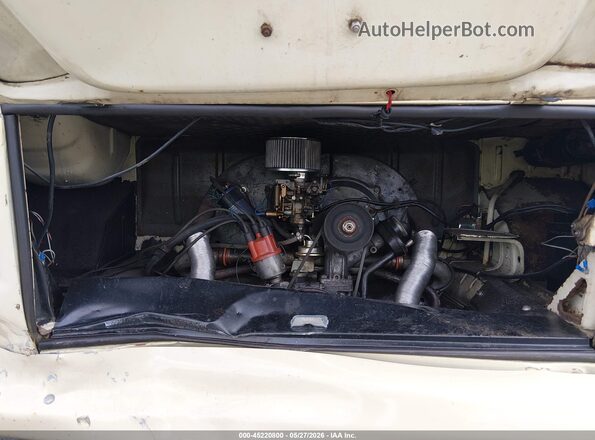 2112001132 1970 VOLKSWAGEN VANAGON Cream Vista trasera