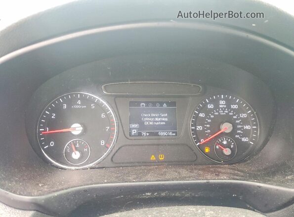 5XYPG4A51KG488450 2019 KIA SORENTO White 