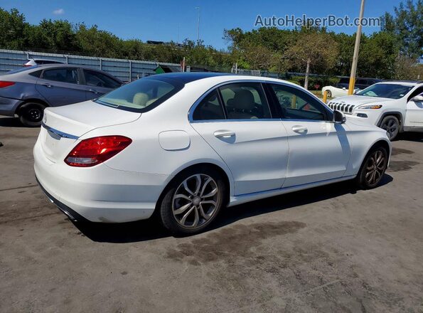 55SWF4JBXHU201125 2017 MERCEDES-BENZ C White Front right
