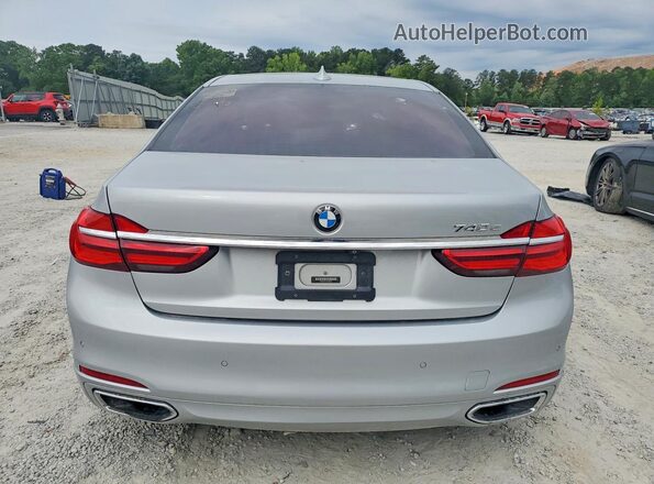 WBA7J2C50JG938391 2018 BMW 7 SERIES Silver Vista interior delantera