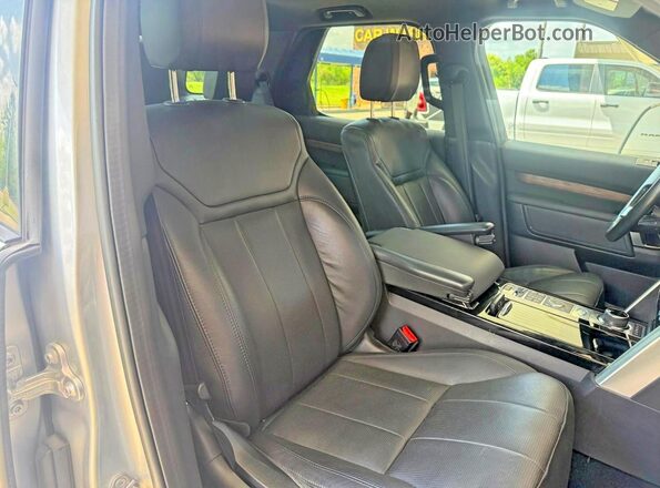 SALRR2RVXJA065627 2018 LAND ROVER DISCOVERY Silver სალონის 360-გრადუსიანი ხედი