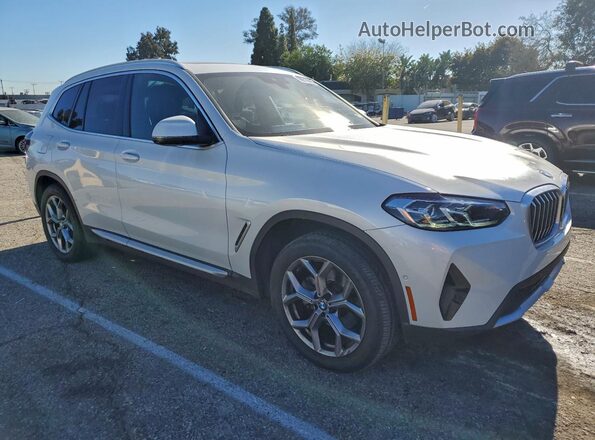 5UX53DP05R9V35147 2024 BMW X3 Белый Вид спереди