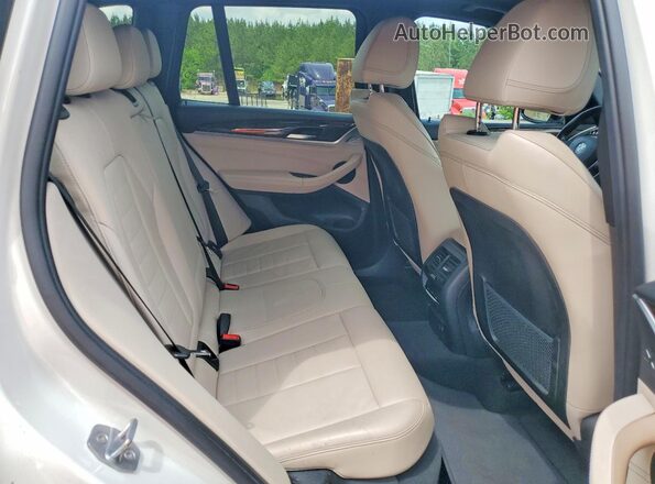 5UXTR9C50JLC79921 2018 BMW X3 White 