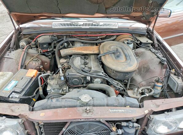 11602412073370 1977 MERCEDES-BENZ 280 Коричневый 
