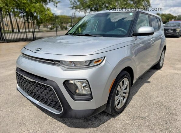 KNDJ23AU5L7098729 2020 KIA SOUL Серебряный 