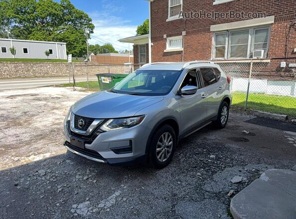 5N1AT2MV9JC845437 2018 NISSAN ROGUE Silver 
