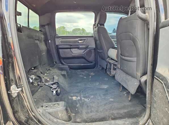 1C6RRFFGXMN605759 2021 RAM 1500 Black Vista interior trasera