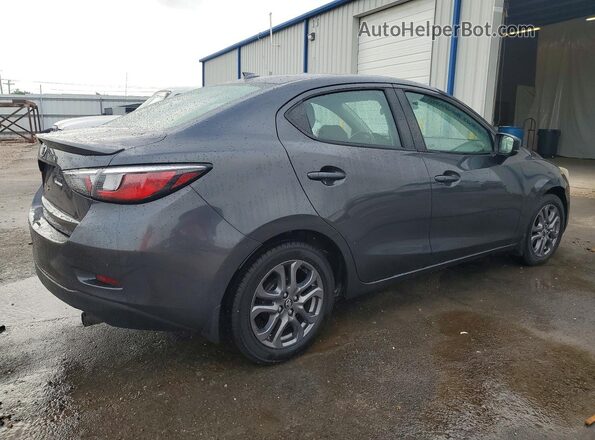 3MYDLBYV9LY707727 2020 TOYOTA YARIS Серый Передняя правая четверть