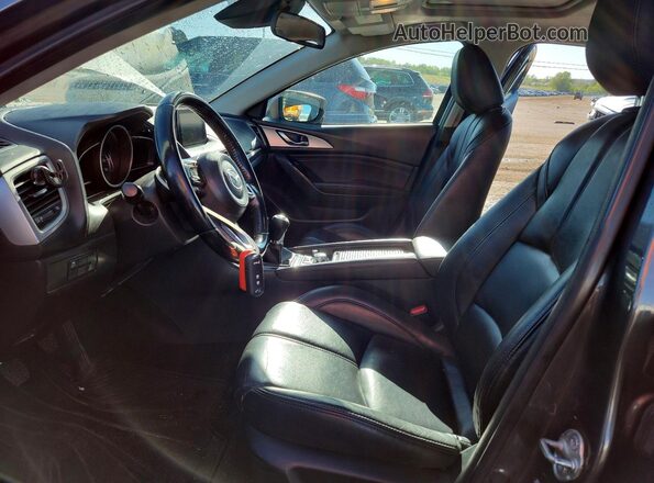 3MZBN1L34JM257633 2018 MAZDA 3 Gray 