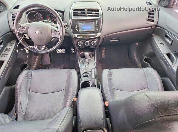 JA4AP4AW6HZ019647 2017 MITSUBISHI OUTLANDER White 