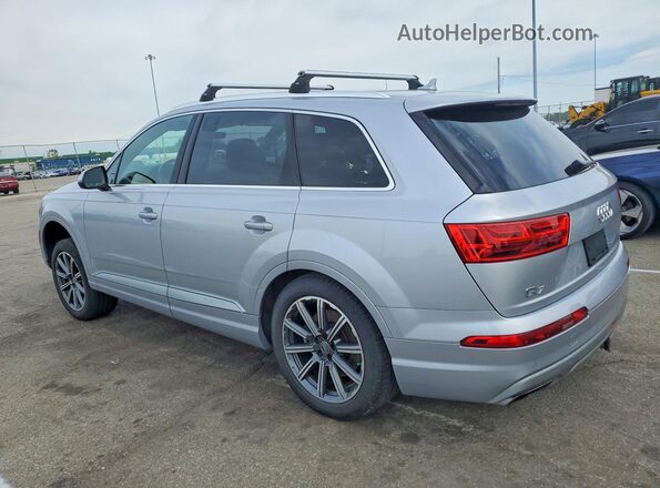 WA1VAAF71JD019111 2018 AUDI Q7 Gray Задня права чверть