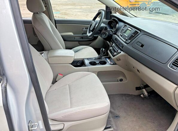 KNDMA5C16G6114169 2016 KIA SEDONA Gray 
