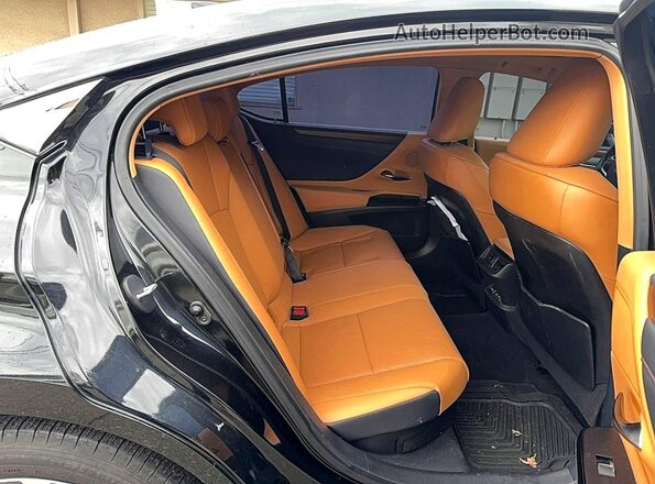 58ADA1C12PU028205 2023 LEXUS ES Черный 