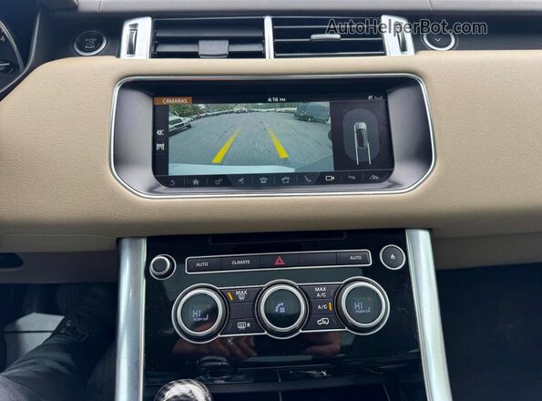 SALWR2FK1HA128878 2017 LAND ROVER RANGE ROVER Silver Widok komory silnika