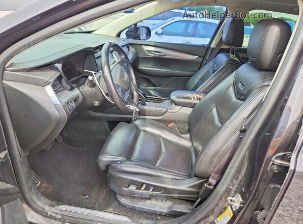 1GYKNCRS6HZ184863 2017 CADILLAC XT5 Gray 