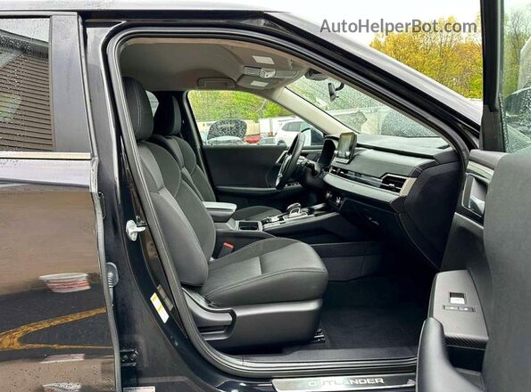 JA4J4UA89RZ057417 2024 MITSUBISHI OUTLANDER Black 
