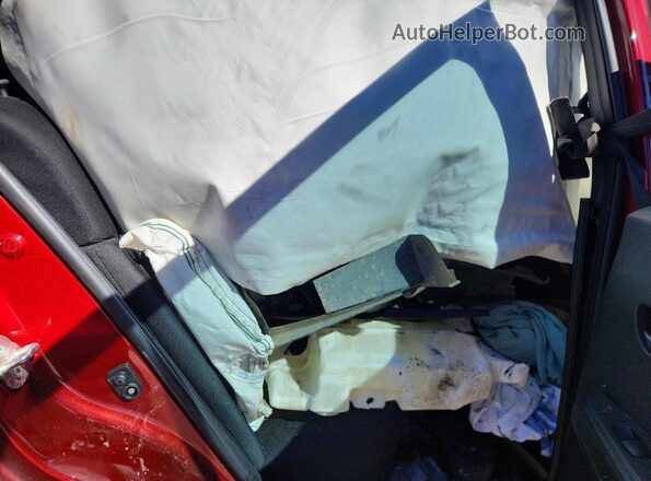 3N1CP5DV5NL475538 2022 NISSAN KICKS Red Widok komory silnika