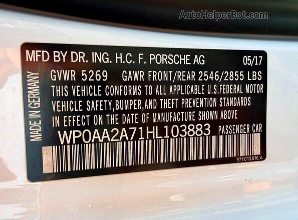 WP0AA2A71HL103883 2017 PORSCHE PANAMERA White Widok wnętrza z tyłu