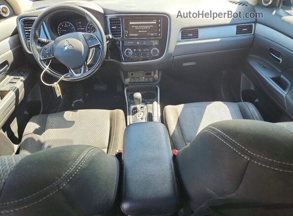 JA4AD3A31JZ061139 2018 MITSUBISHI OUTLANDER Серый 
