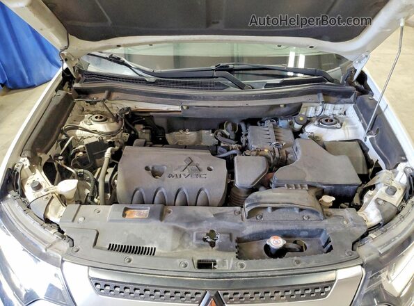 JA4AZ3A3XKZ018552 2019 MITSUBISHI OUTLANDER White 