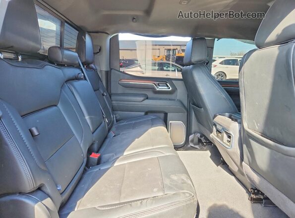 3GTUUGEL8RG215264 2024 GMC SIERRA Black უკანა სალონის ხედი