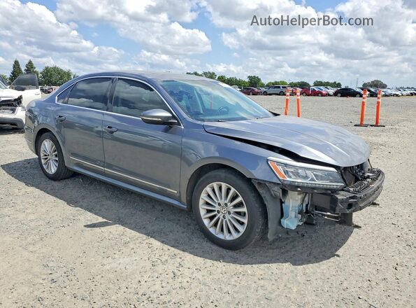 1VWBT7A31HC002087 2017 VOLKSWAGEN PASSAT Gray Widok z przodu