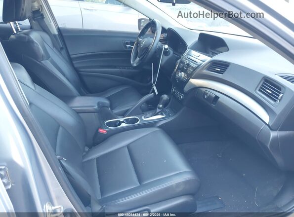 19UDE2F38GA022656 2016 ACURA ILX Light Blue Вид салону спереду