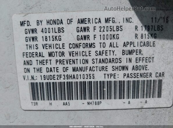 19UDE2F39HA010355 2017 ACURA ILX White Вид підкапотного простору