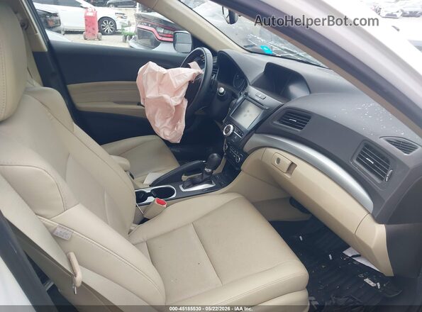 19UDE2F75HA015989 2017 ACURA ILX White Widok wnętrza z przodu
