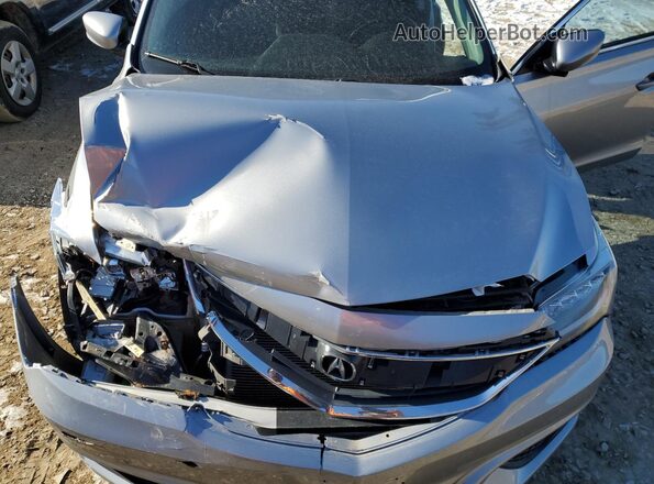 19UDE2F76JA001038 2018 ACURA ILX Серебряный Вид задней части салона