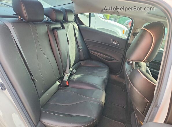 19UDE2F77KA004645 2019 ACURA ILX White Вид задніх сидінь