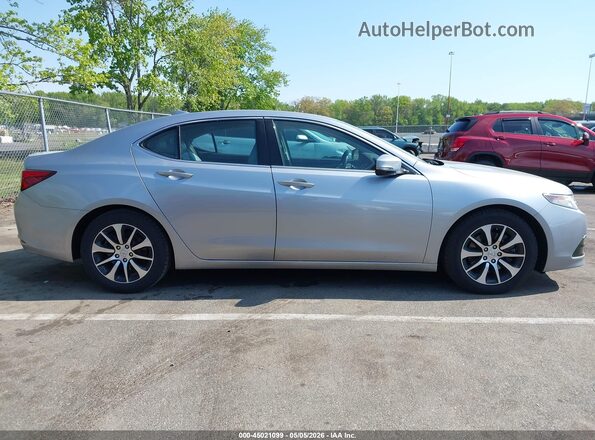 19UUB1F5XHA010255 2017 ACURA TLX Silver უკანა სალონის ხედი