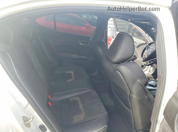 19UUB2F60JA004789 2018 ACURA TLX White Հետևի նստատեղերի տեսք