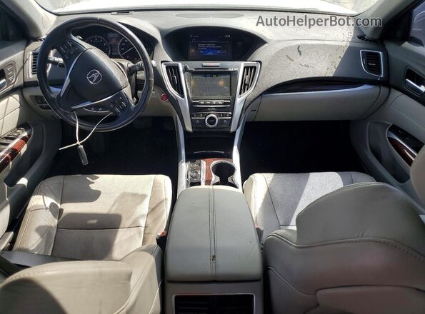 19UUB3F79HA002192 2017 ACURA TLX Серебряный Вид панели приборов