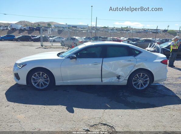 19UUB5F36MA008454 2021 ACURA TLX White Widok wnętrza 360 stopni