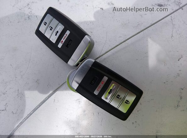 19UUB5F42NA000152 2022 ACURA TLX Silver Vista del salpicadero