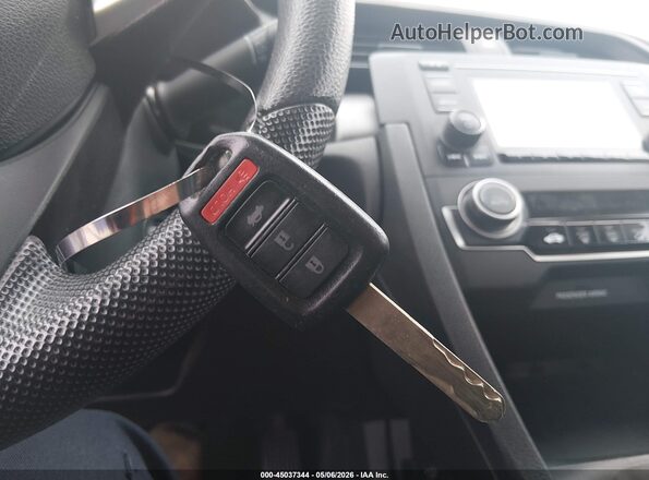 19XFC2F56GE076081 2016 HONDA CIVIC Черный Вид панели приборов