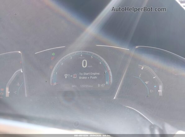 19XFC2F75HE232419 2017 HONDA CIVIC White Vista de los asientos traseros