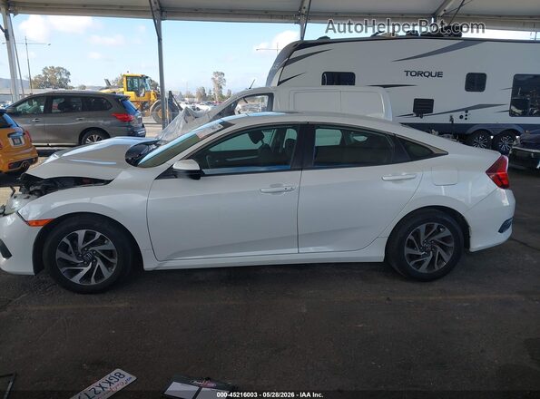 19XFC2F76JE208524 2018 HONDA CIVIC Белый 