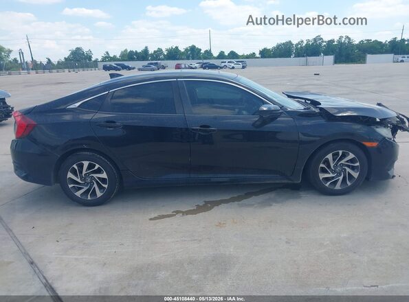 19XFC2F77HE052519 2017 HONDA CIVIC Черный Вид задней части салона