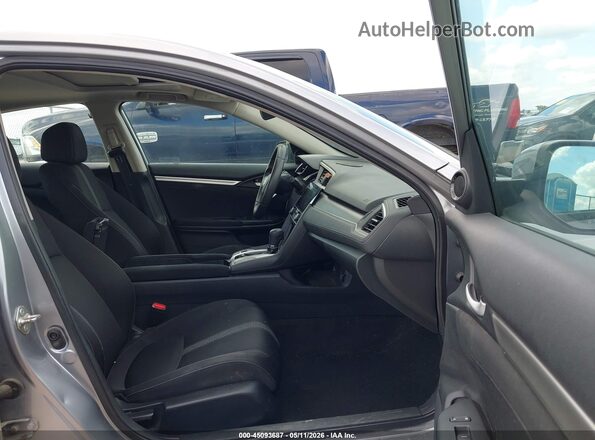 19XFC2F78JE011371 2018 HONDA CIVIC Silver წინა სალონის ხედი