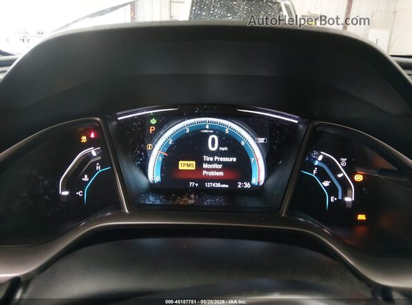 19XFC2F78JE021026 2018 HONDA CIVIC White Widok tylnych siedzeń