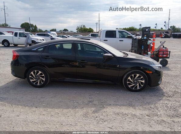 19XFC2F7XHE009602 2017 HONDA CIVIC Black 360 interior view