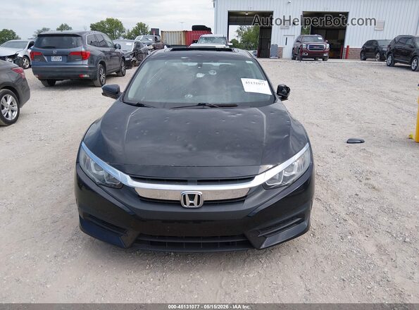 19XFC2F7XHE009602 2017 HONDA CIVIC Black Rear interior view