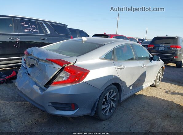 19XFC2F86JE044054 2018 HONDA CIVIC Silver Задня права чверть