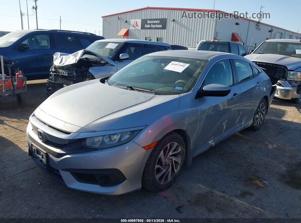 19XFC2F86JE044054 2018 HONDA CIVIC Silver Передня ліва чверть