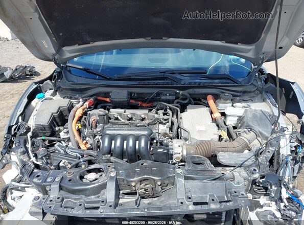 19XZE4F9XME002745 2021 HONDA INSIGHT Silver Rear view