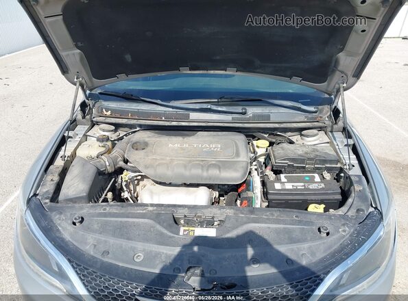 1C3CCCAB0GN150794 2016 CHRYSLER 200 Серебряный Вид сзади