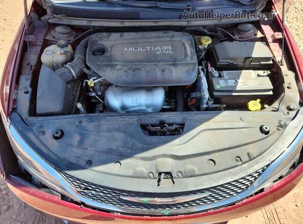 1C3CCCAB1GN166096 2016 CHRYSLER 200 Бордовый Вид задней части салона