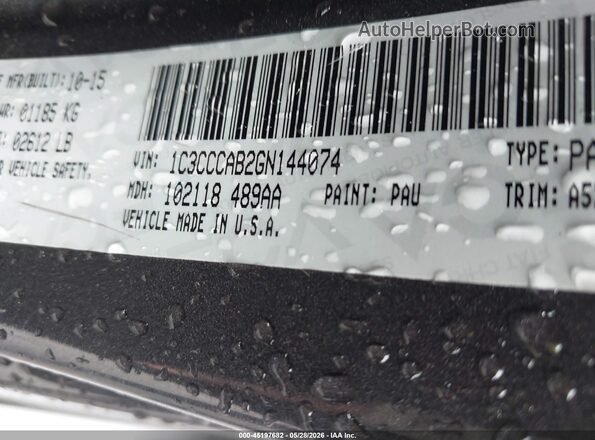 1C3CCCAB2GN144074 2016 CHRYSLER 200 Серый Вид подкапотного пространства